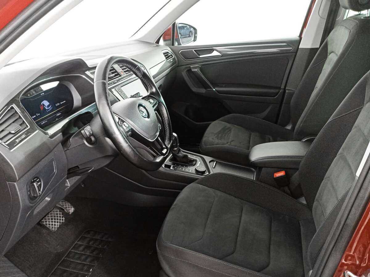 Купить Volkswagen Tiguan с пробегом. Фото: #13