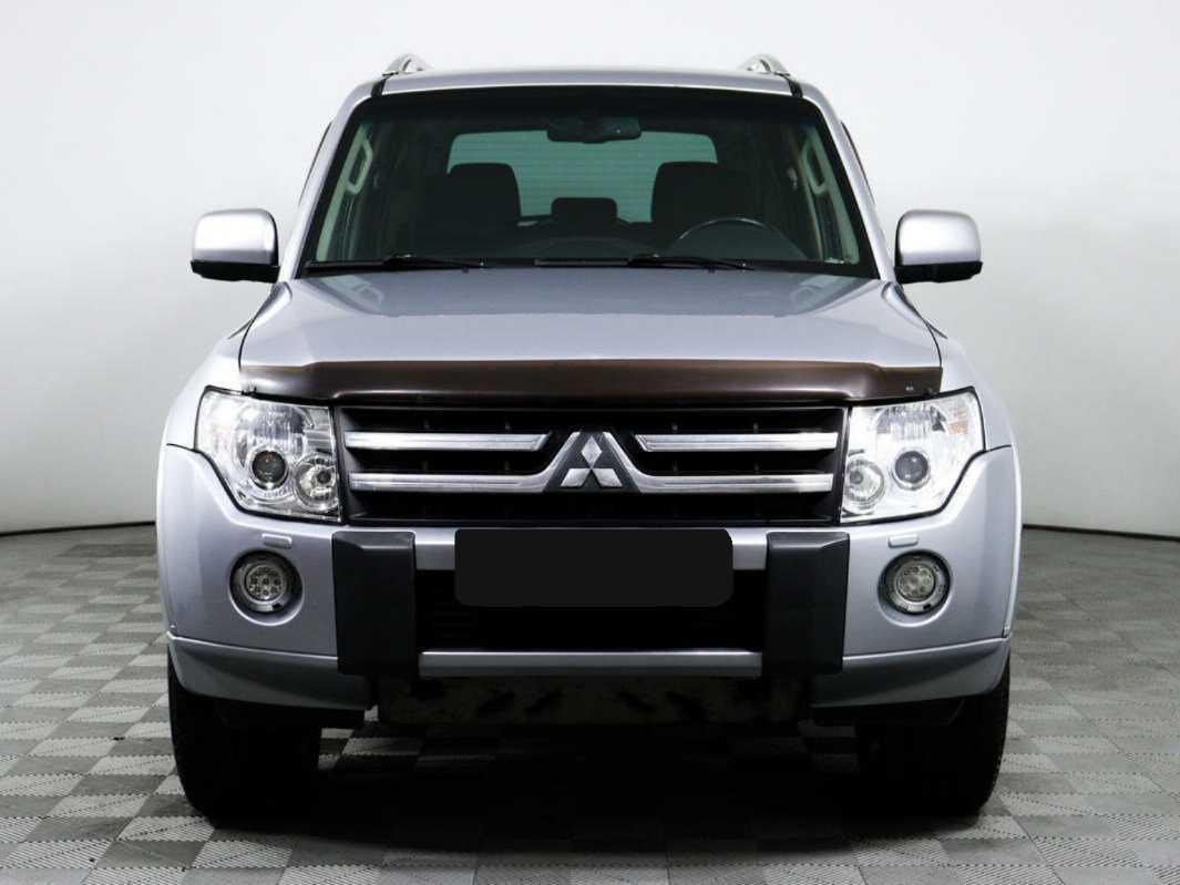 Купить Mitsubishi Pajero с пробегом. Фото: #1