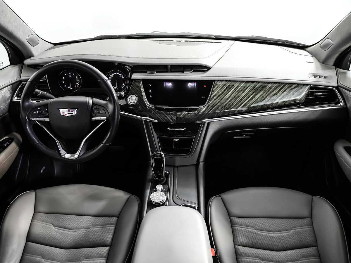 Купить Cadillac XT6 с пробегом. Фото: #10