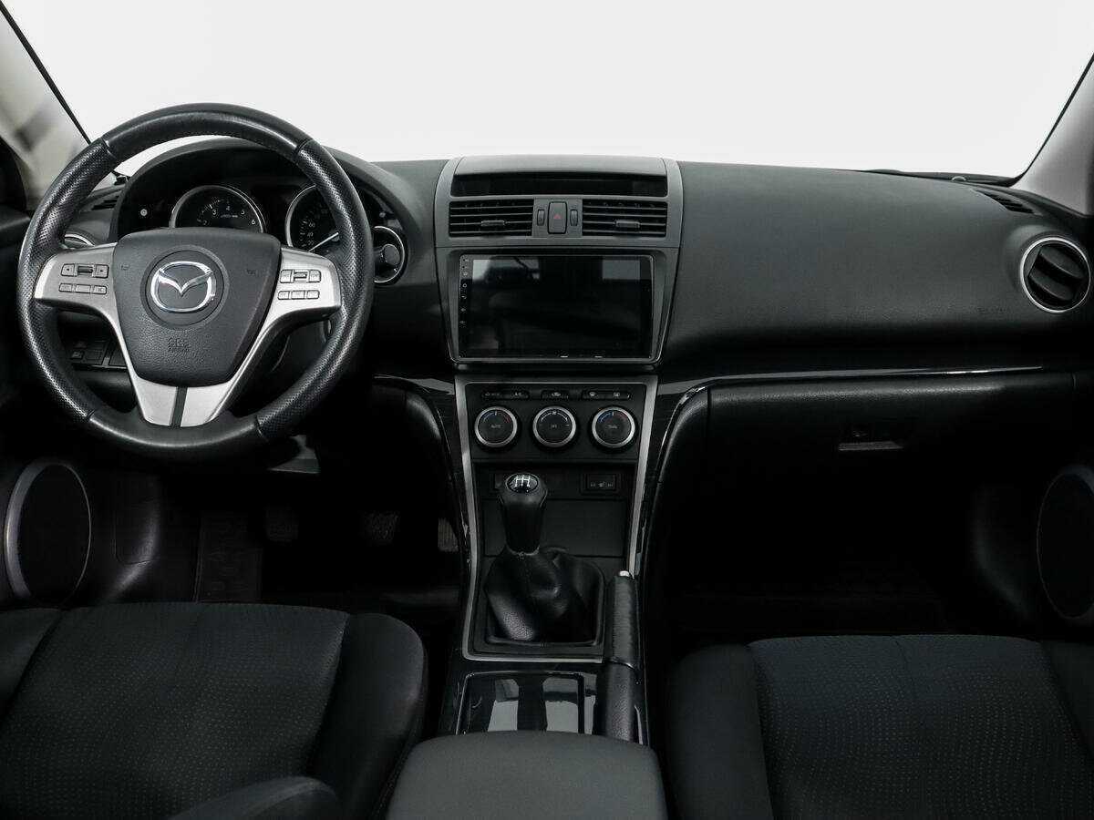 Купить Mazda 6 с пробегом. Фото: #14