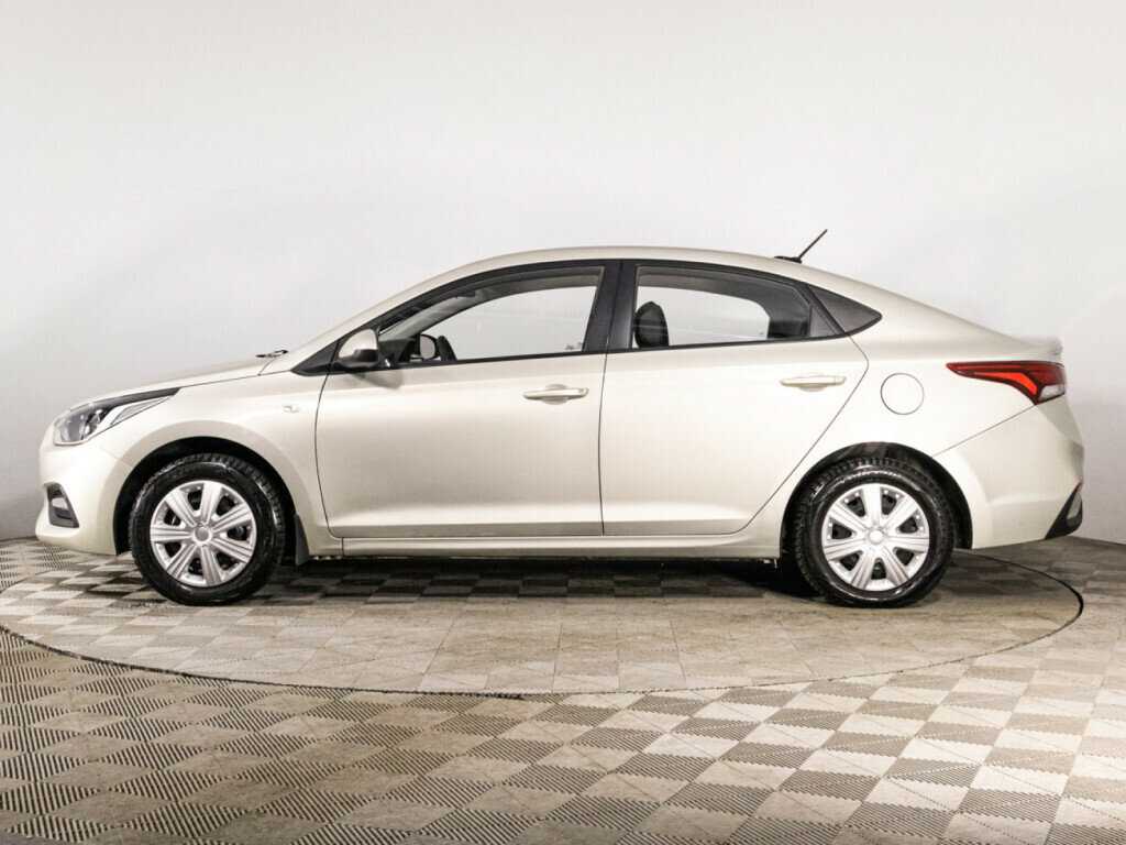 Купить Hyundai Solaris с пробегом. Фото: #7