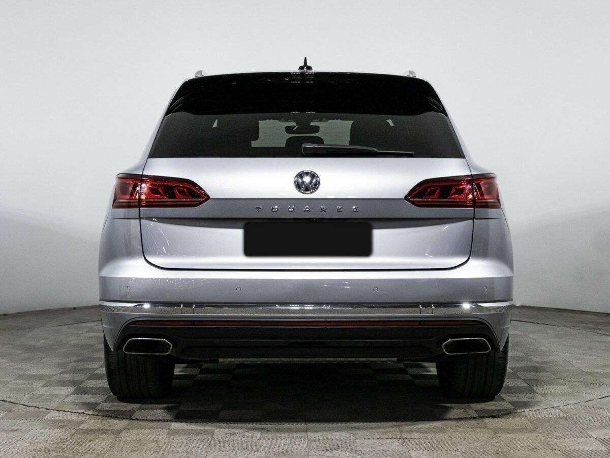 Купить Volkswagen Touareg с пробегом. Фото: #5