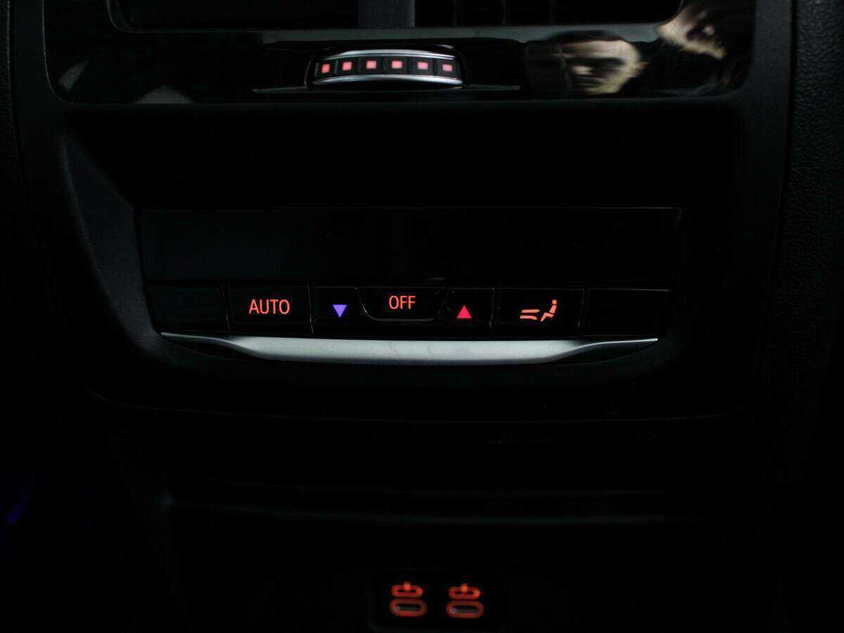 Купить BMW X3 с пробегом. Фото: #29