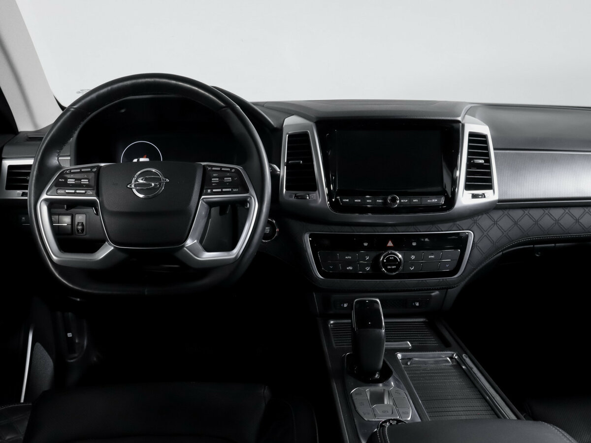 Купить SsangYong Rexton с пробегом. Фото: #11