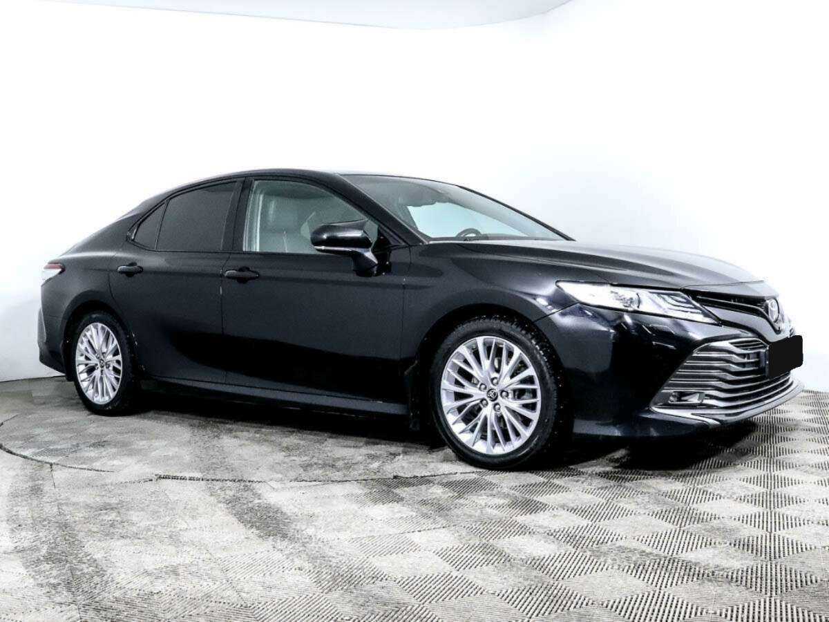 Купить Toyota Camry с пробегом. Фото: #2