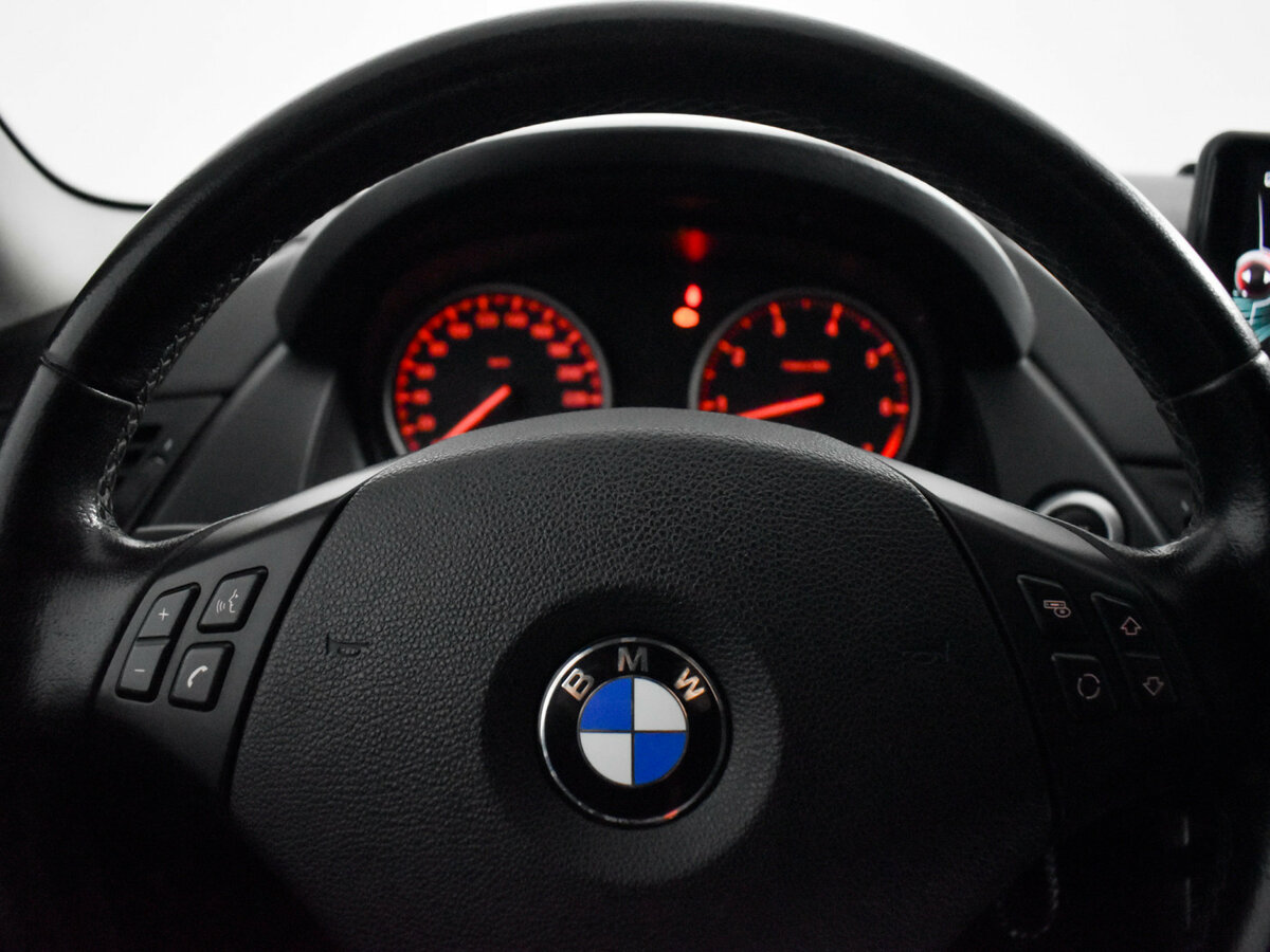 Купить BMW X1 с пробегом. Фото: #15