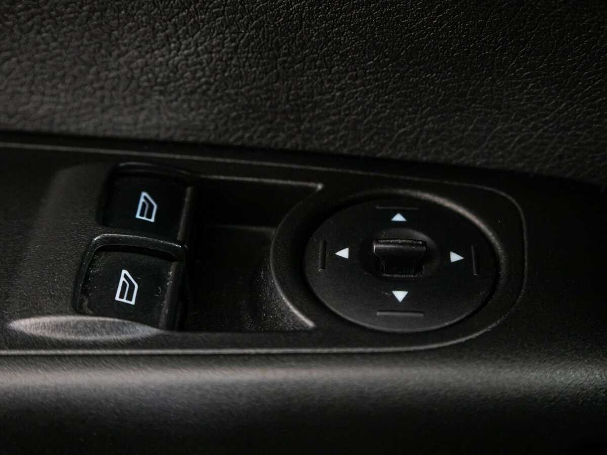 Купить Ford Tourneo Courier с пробегом. Фото: #13