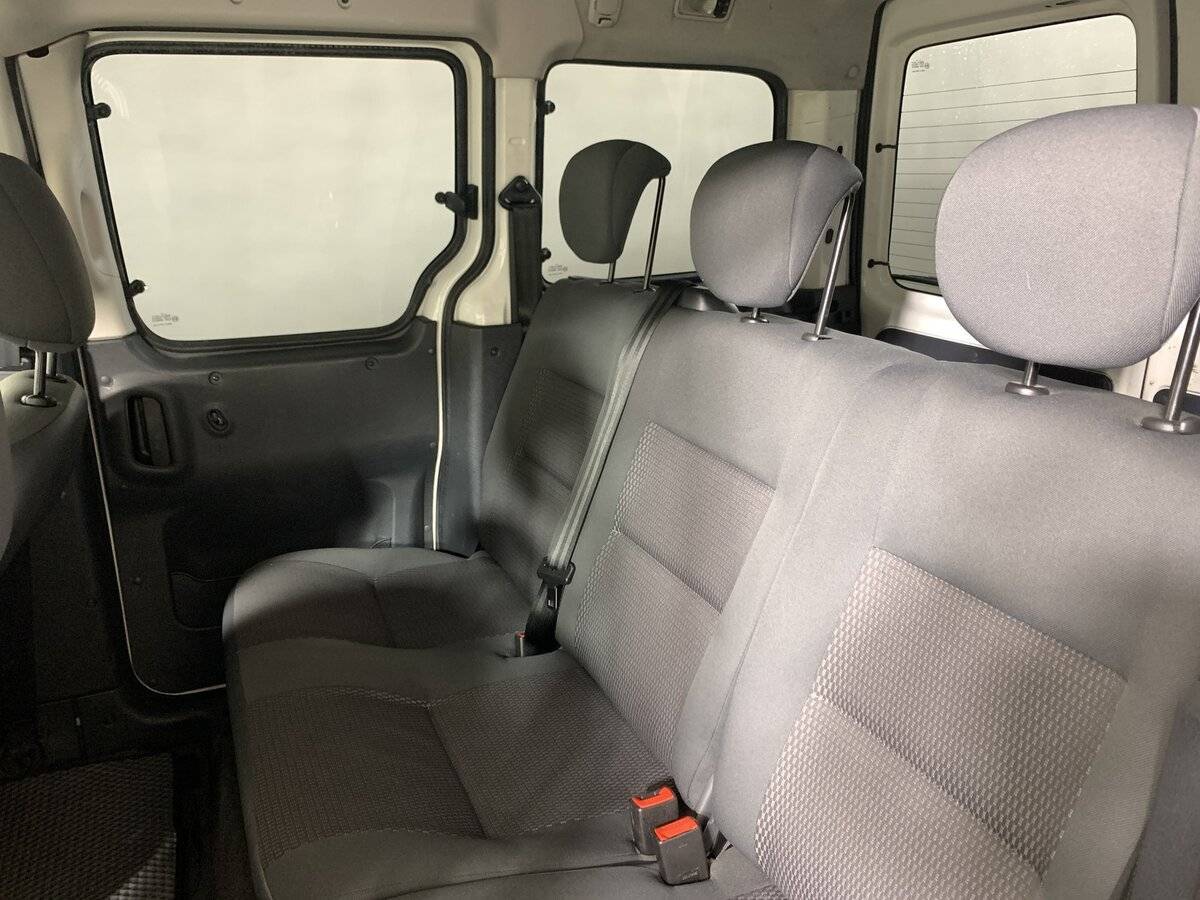 Купить Citroen Berlingo с пробегом. Фото: #17