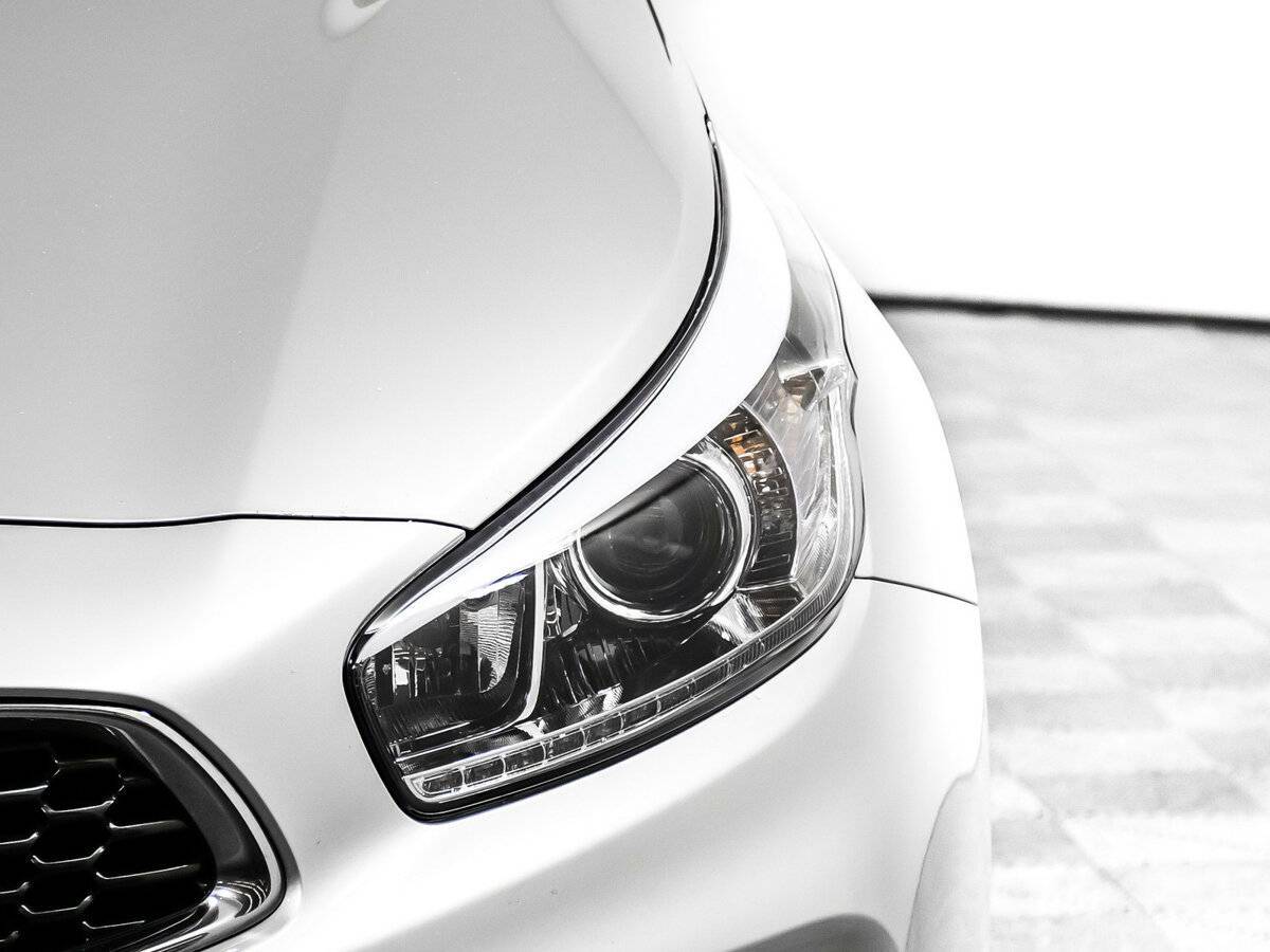 Купить Kia Ceed GT с пробегом. Фото: #13
