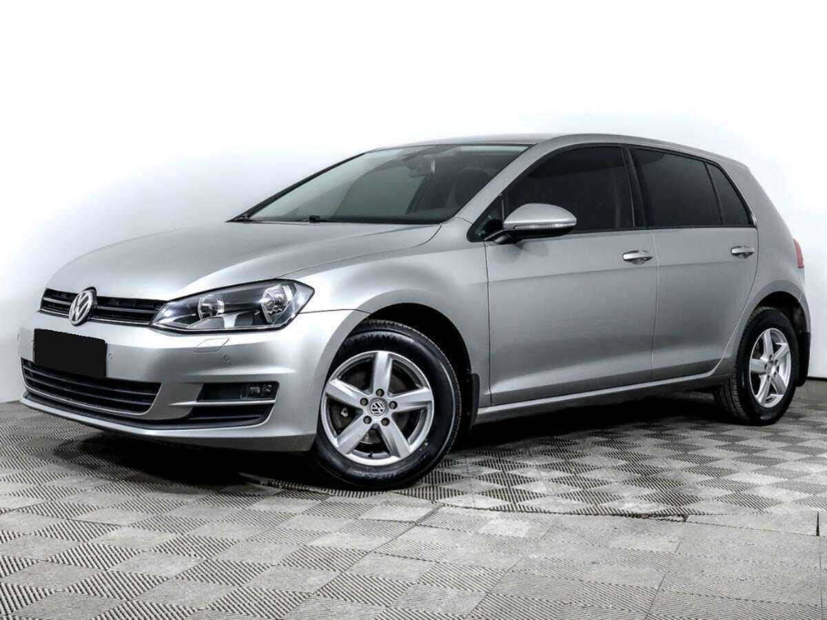 Купить Volkswagen Golf с пробегом. Посмотреть фото