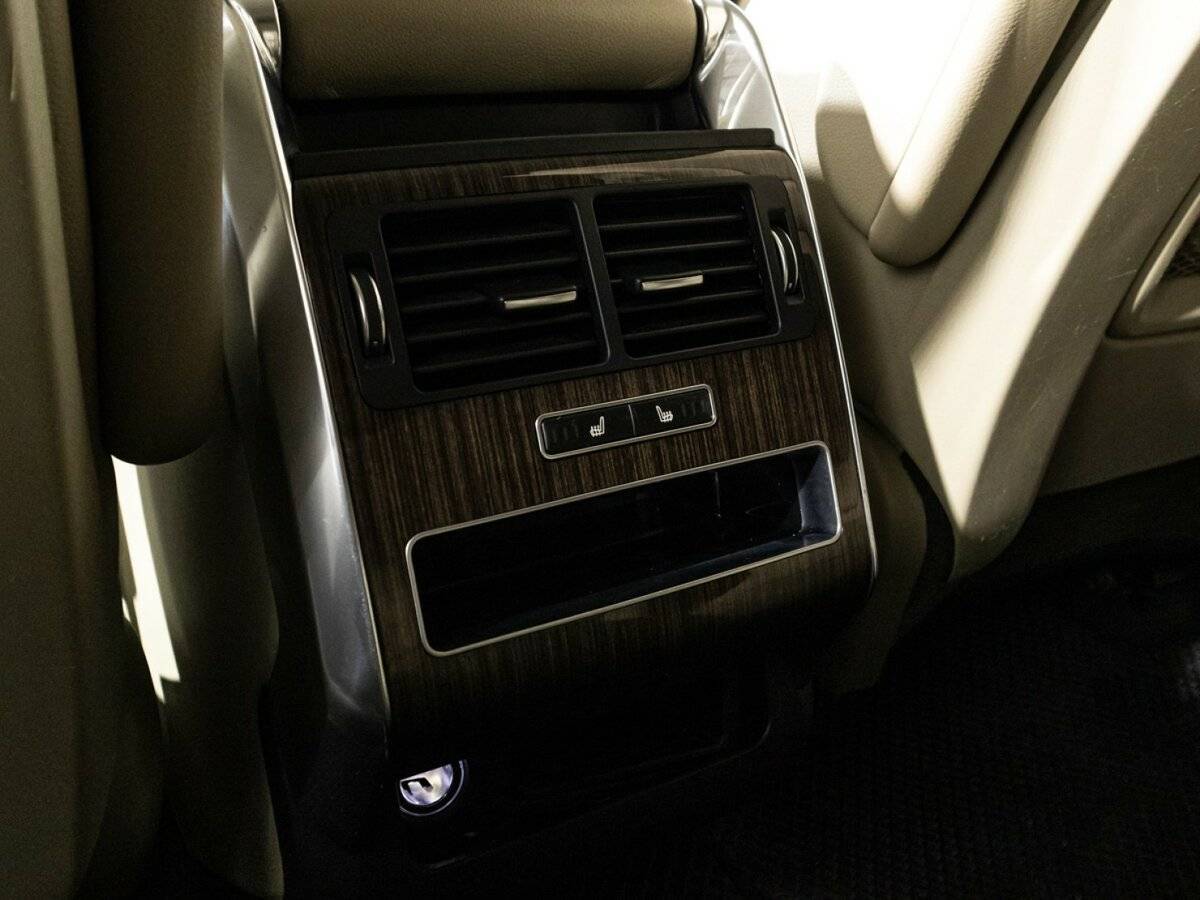 Купить Land Rover Range Rover Sport с пробегом. Фото: #23