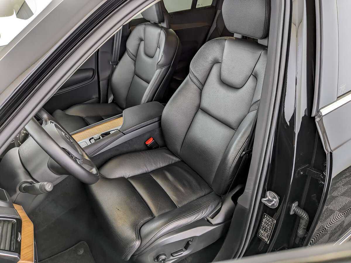 Купить Volvo XC90 с пробегом. Фото: #16