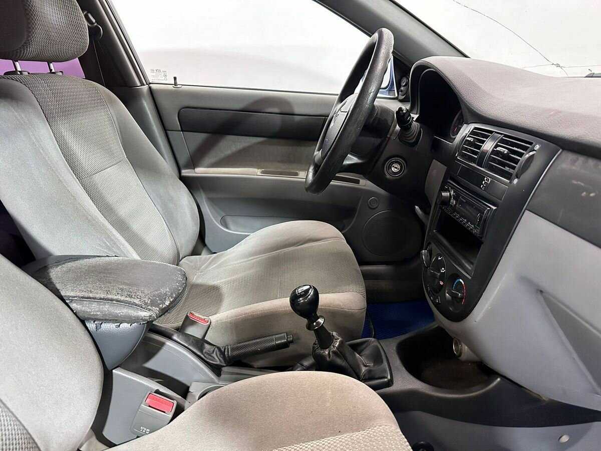 Купить Chevrolet Lacetti с пробегом. Фото: #9
