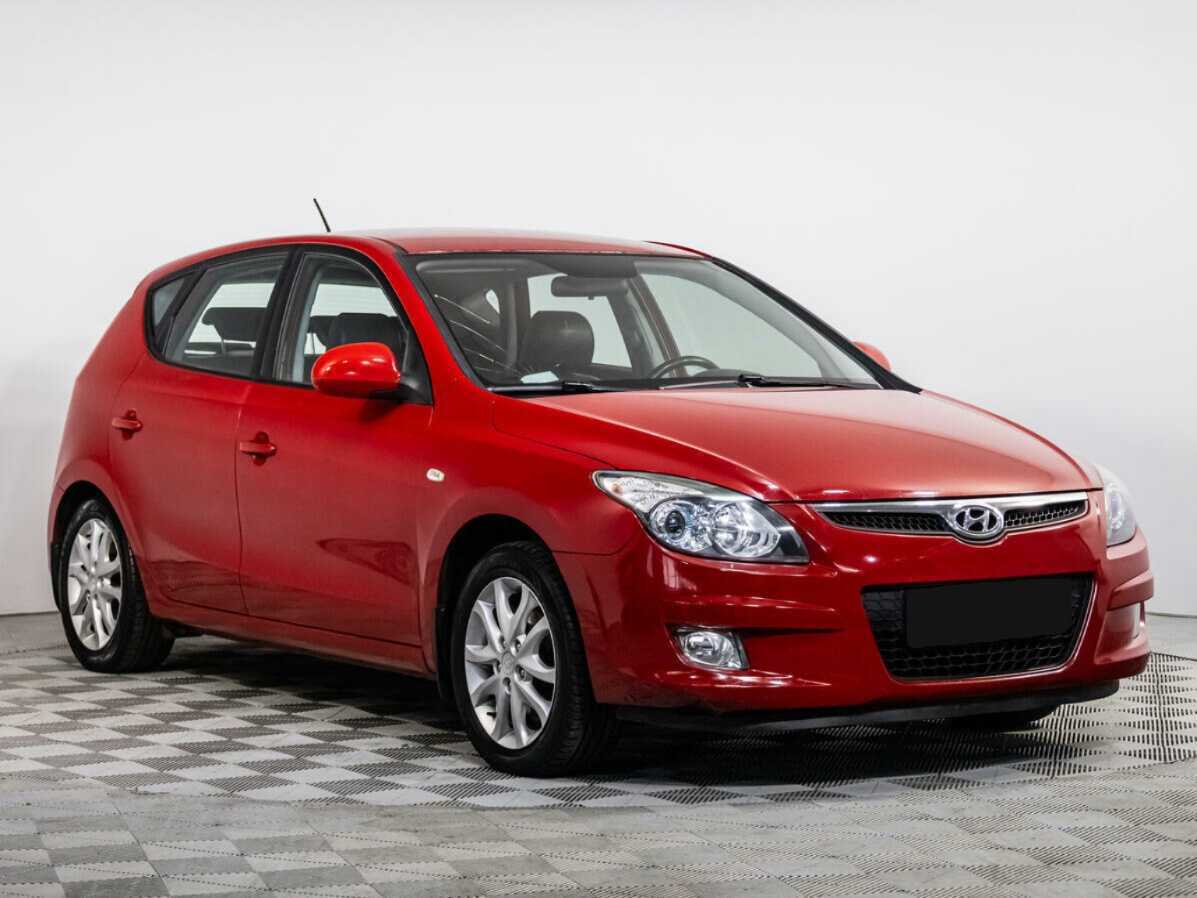 Купить Hyundai i30 с пробегом. Фото: #1