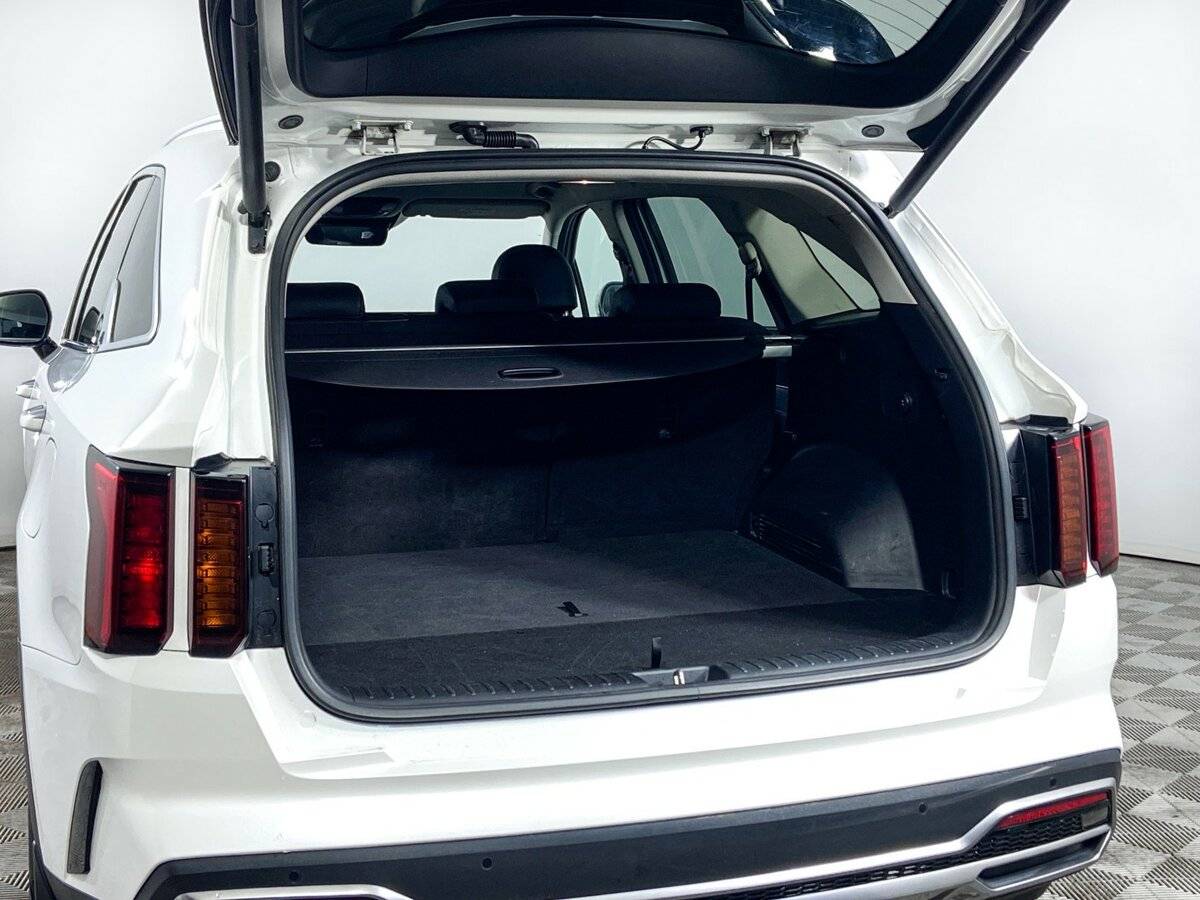 Купить Kia Sorento с пробегом. Фото: #6