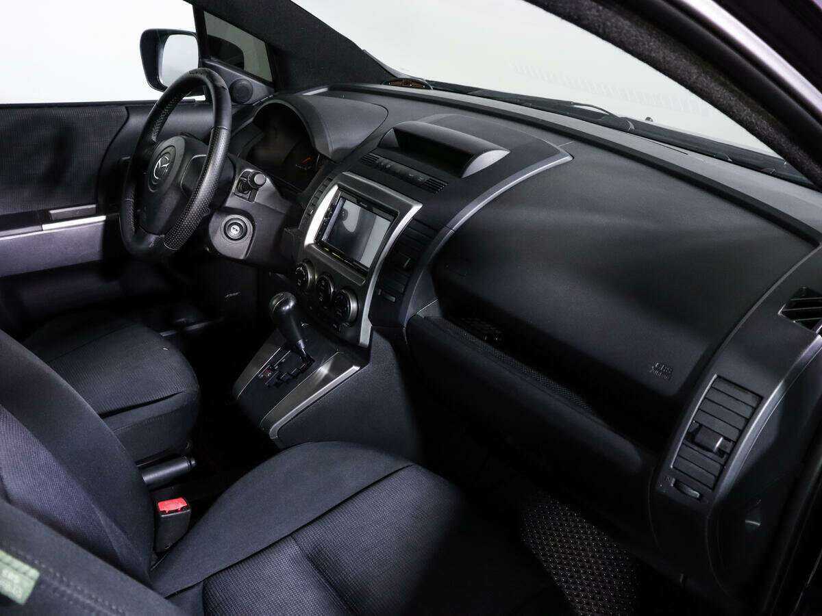 Купить Mazda 5 с пробегом. Фото: #8
