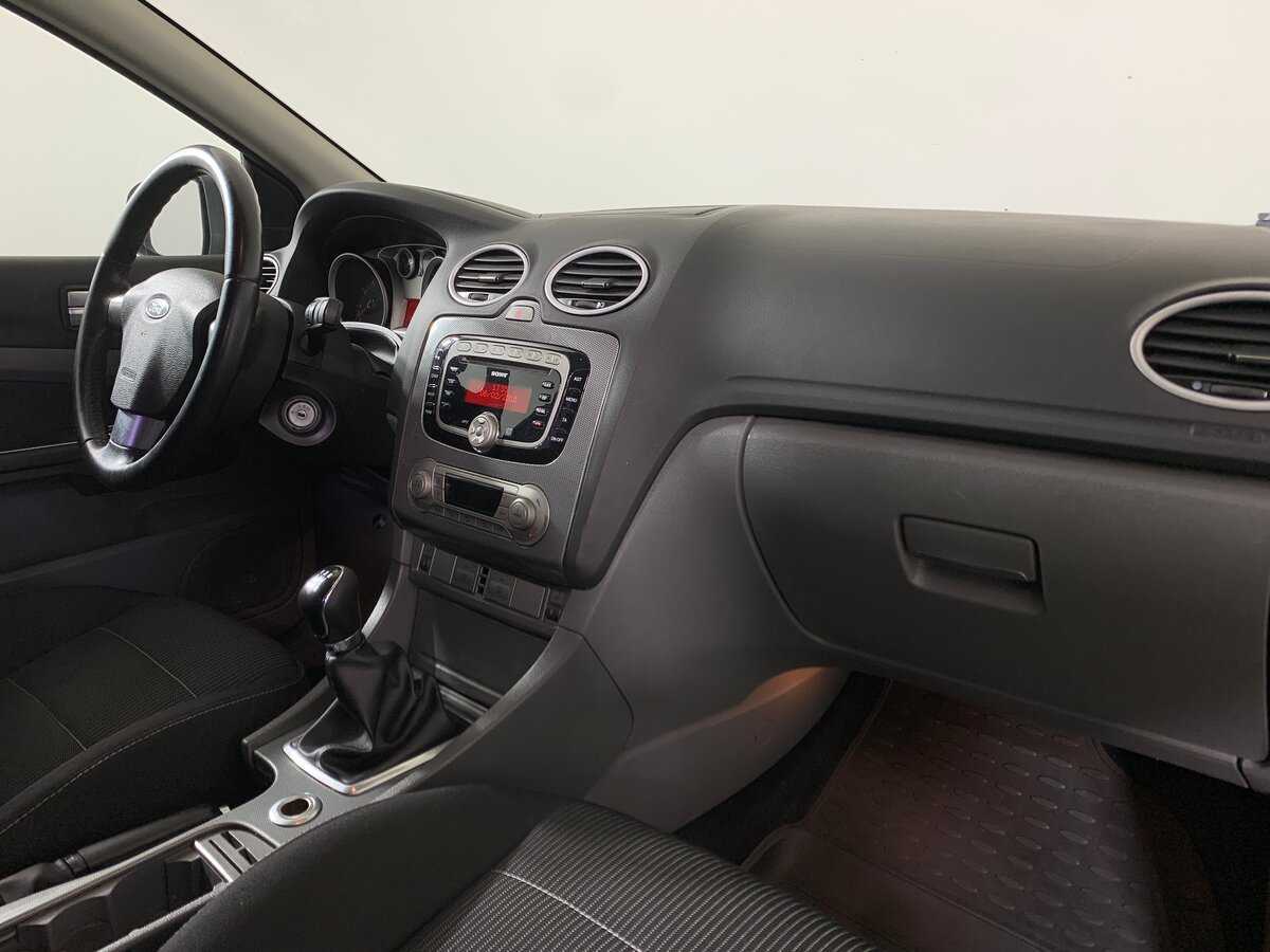 Купить Ford Focus с пробегом. Фото: #12