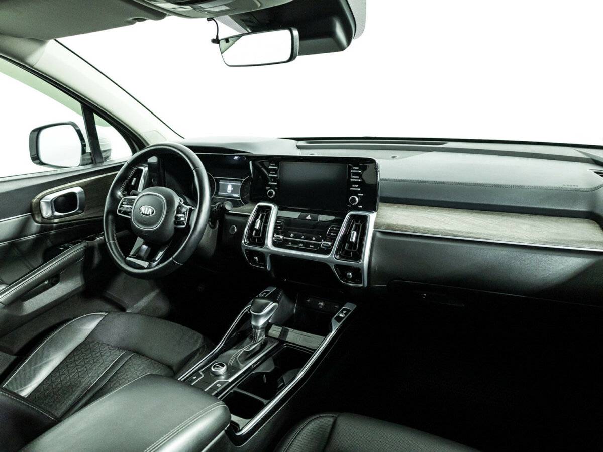 Купить Kia Sorento с пробегом. Фото: #7