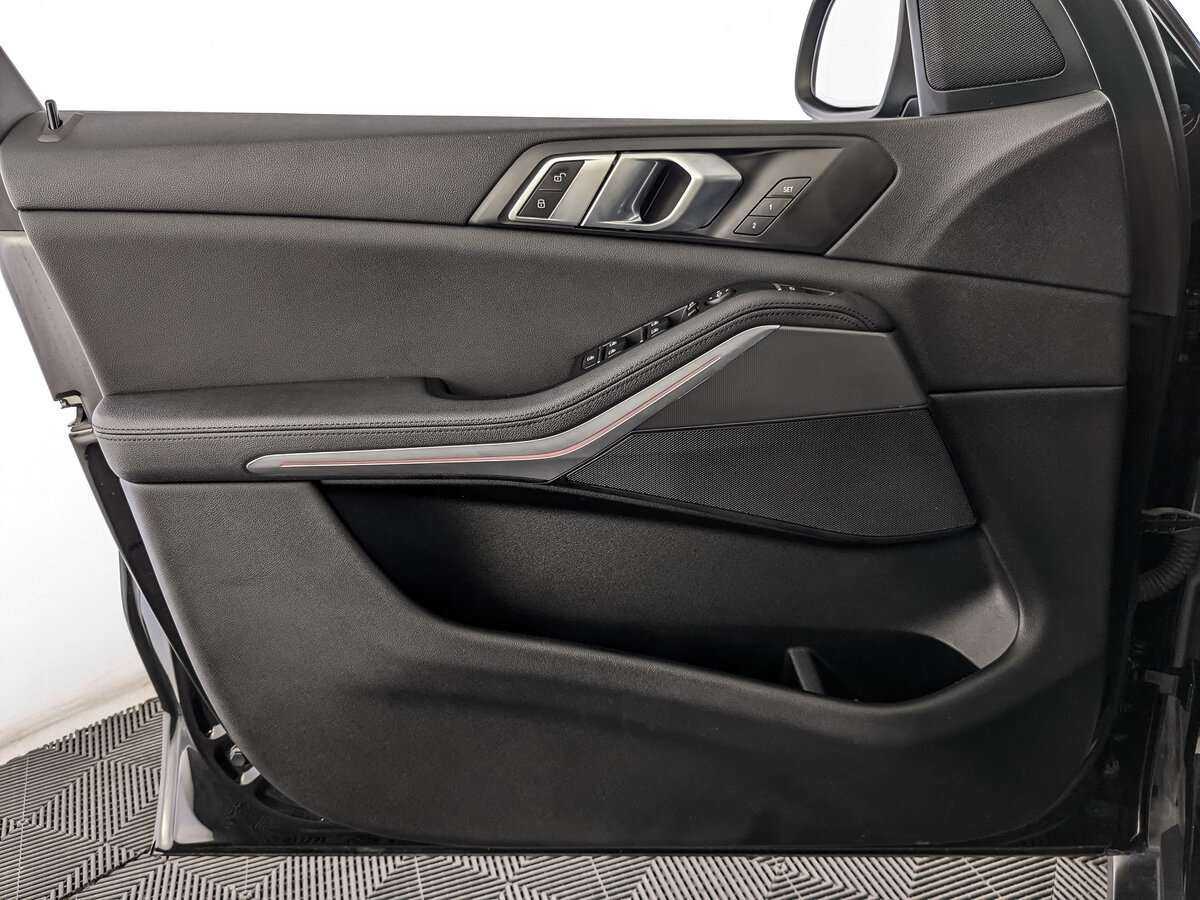 Купить BMW X5 с пробегом. Фото: #11