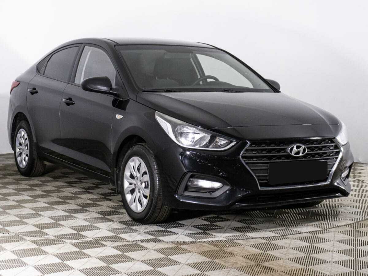 Купить Hyundai Solaris с пробегом. Фото: #2