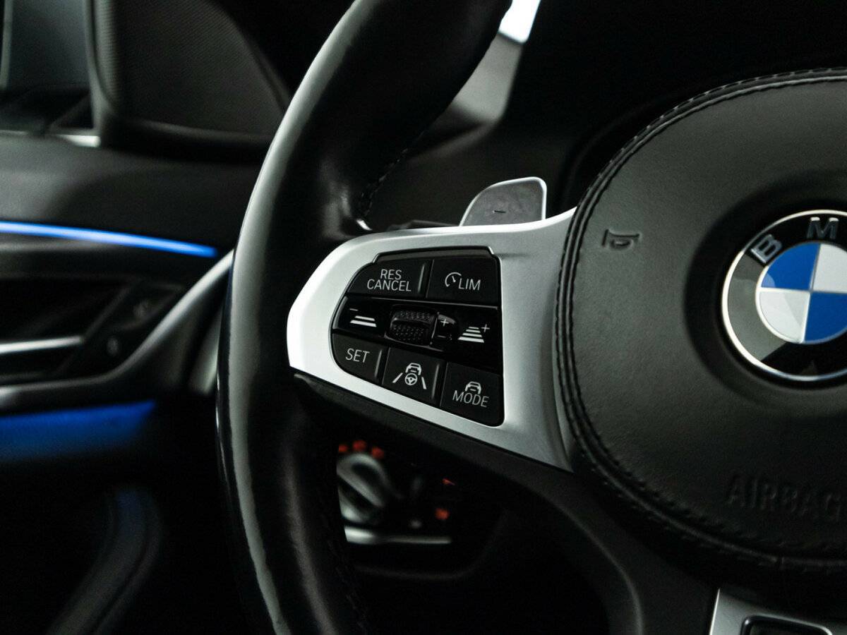 Купить BMW 5 серии с пробегом. Фото: #24