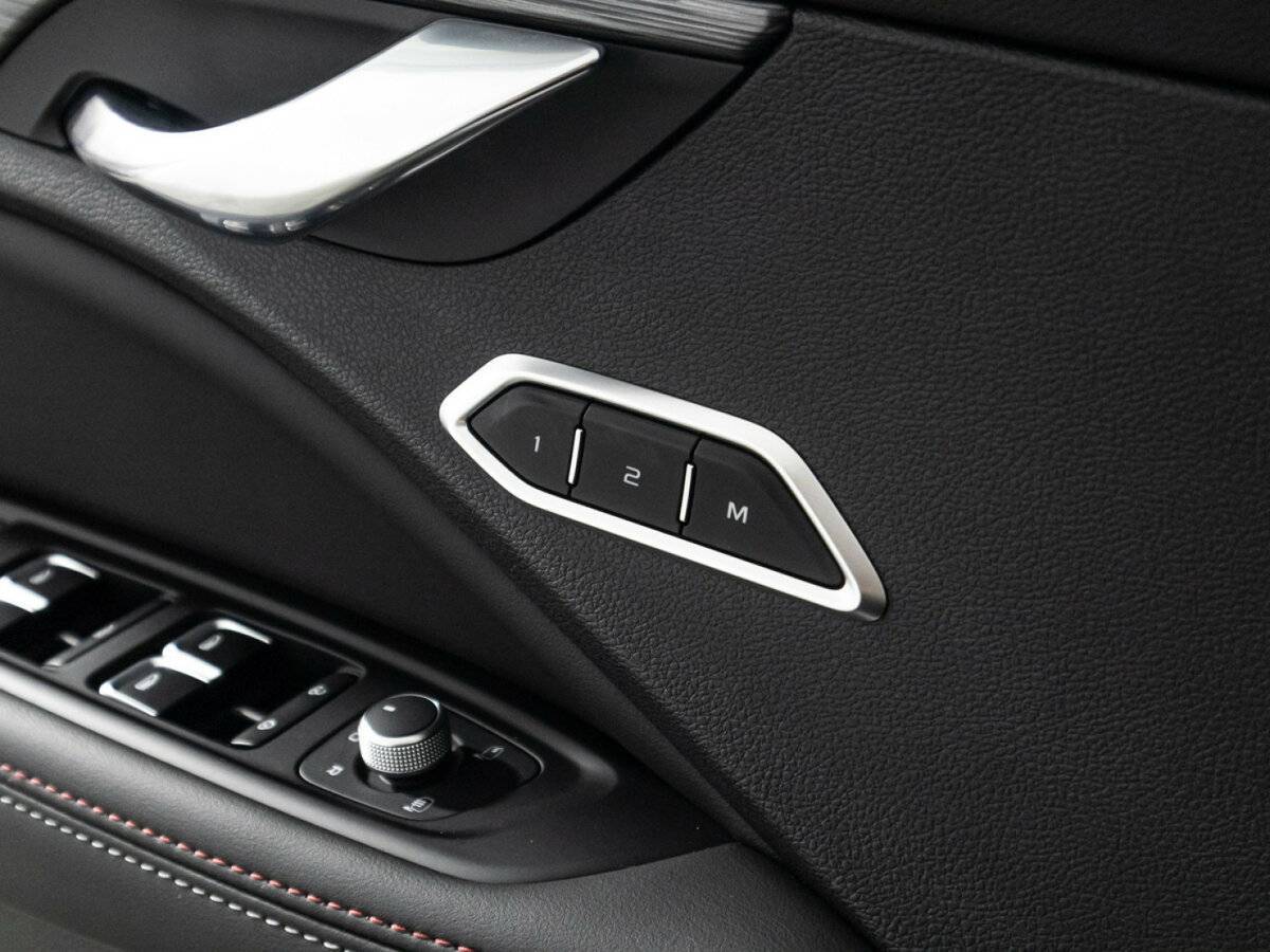 Купить Geely Tugella с пробегом. Фото: #19