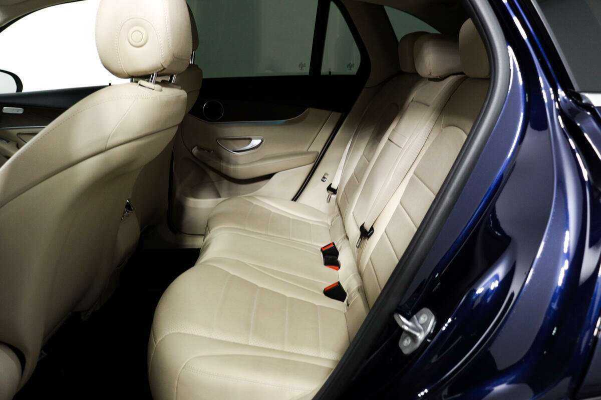 Купить Mercedes-Benz GLC с пробегом. Фото: #11
