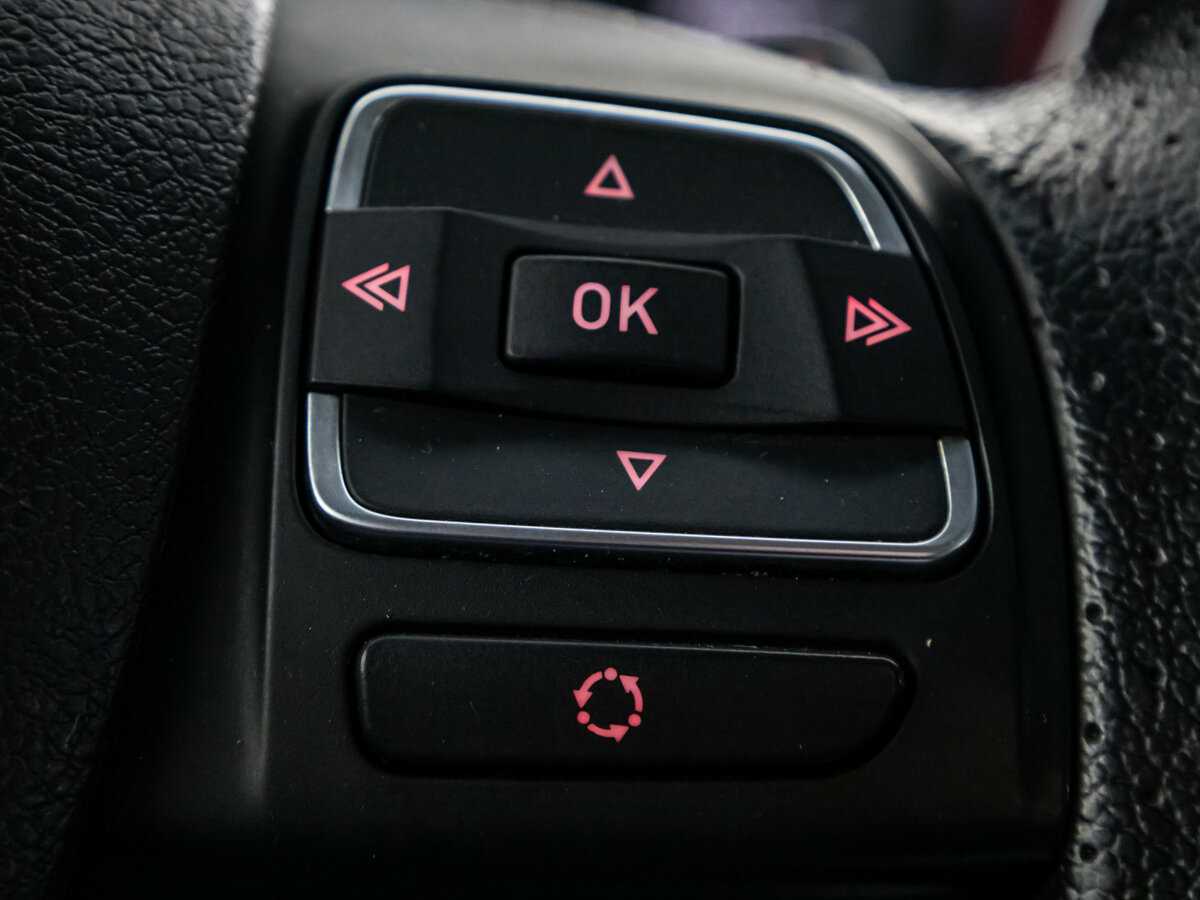 Купить SEAT Leon с пробегом. Фото: #11