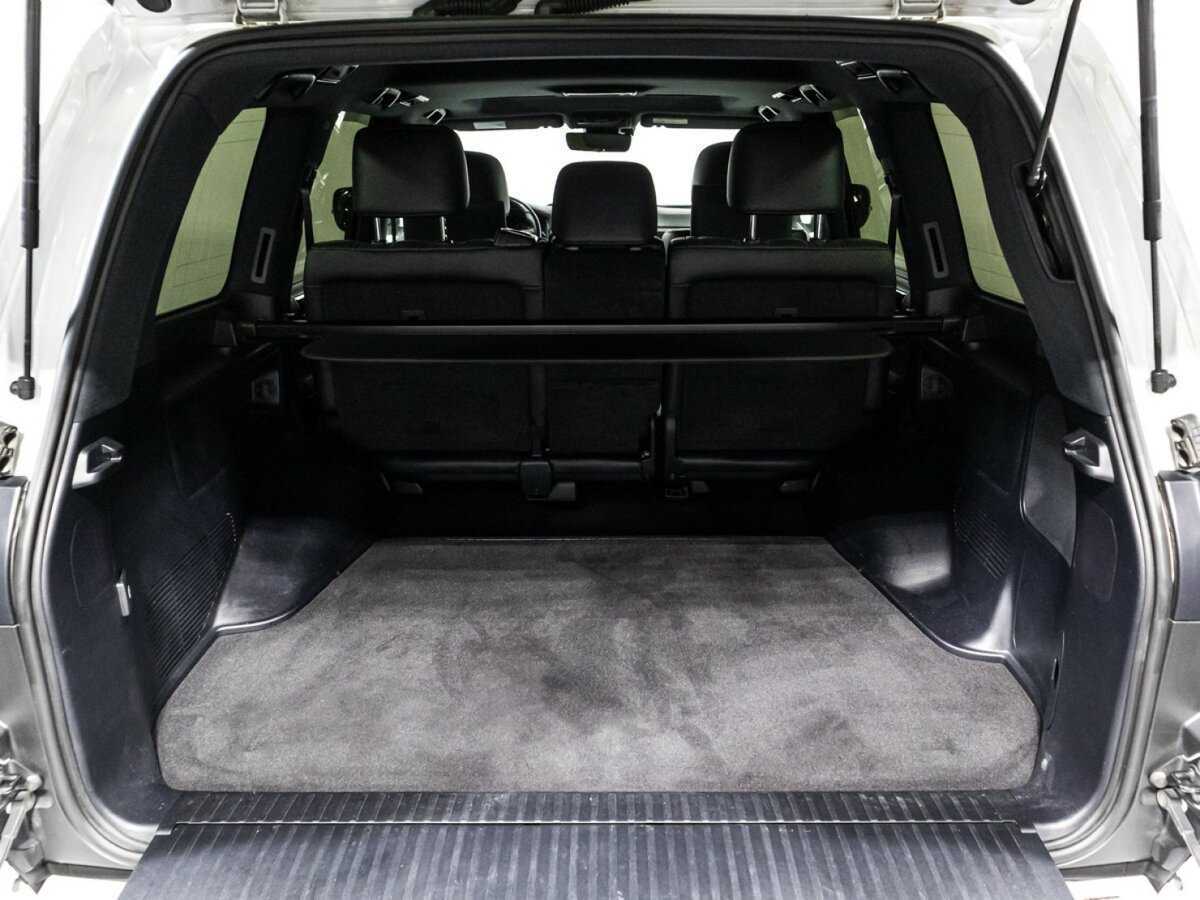 Купить Lexus LX с пробегом. Фото: #13