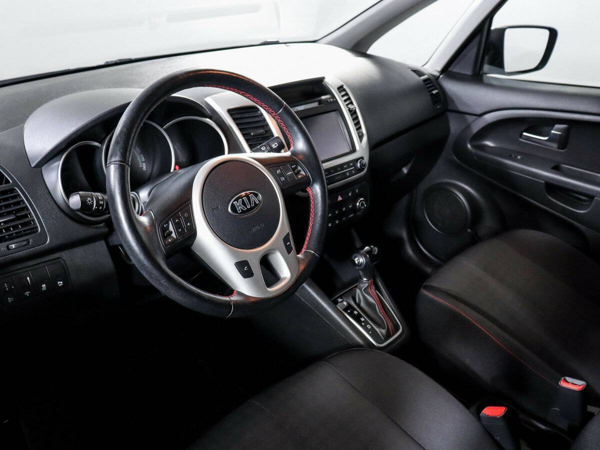 Купить Kia Venga с пробегом. Фото: #9