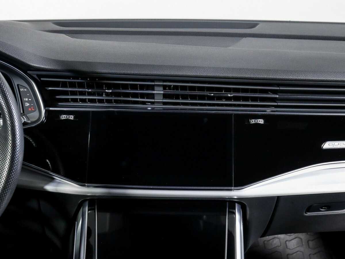 Купить Audi Q8 с пробегом. Фото: #12