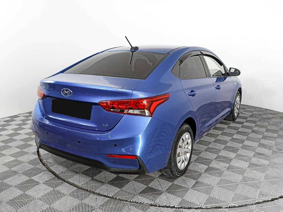 Купить Hyundai Solaris с пробегом. Фото: #4