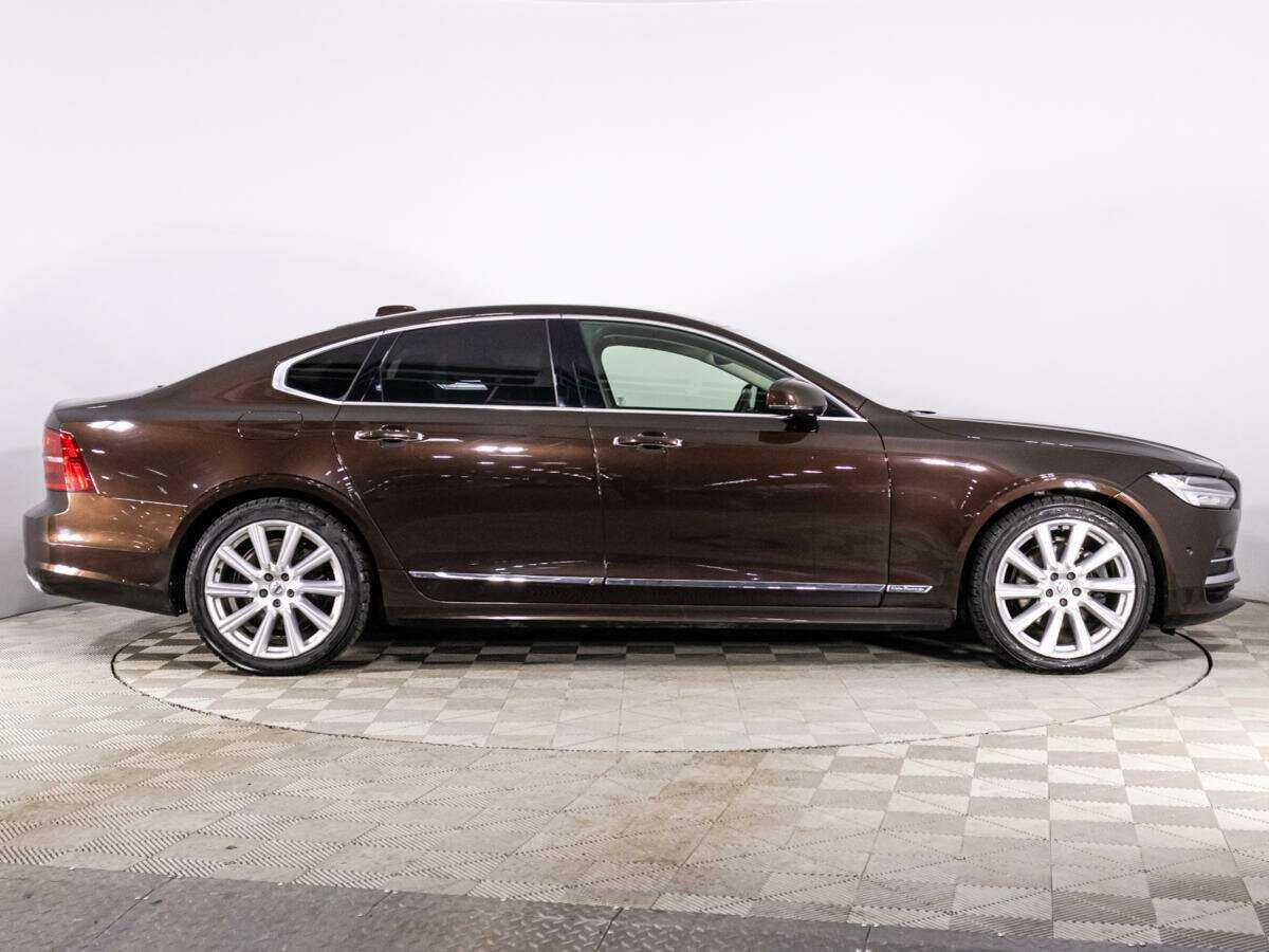 Купить Volvo S90 с пробегом. Фото: #3