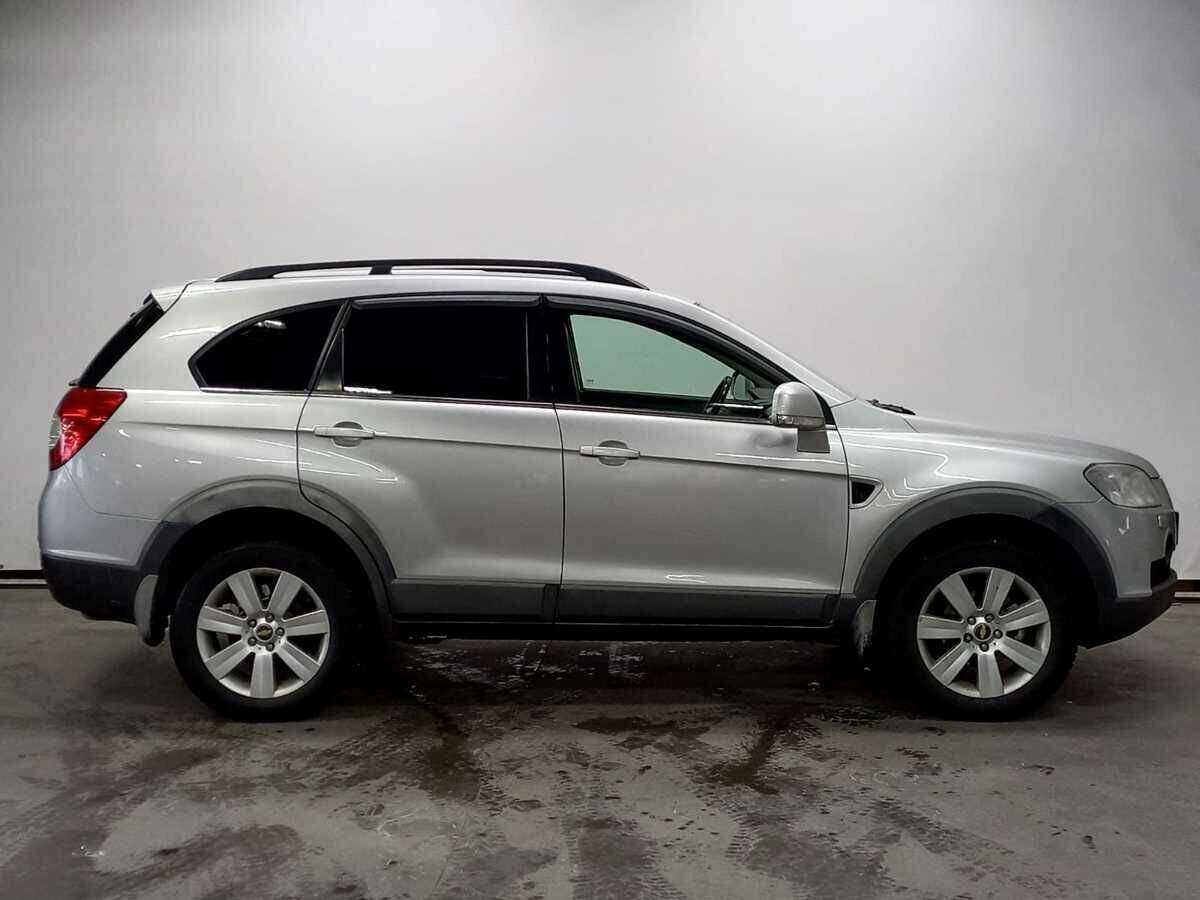 Купить Chevrolet Captiva с пробегом. Фото: #3