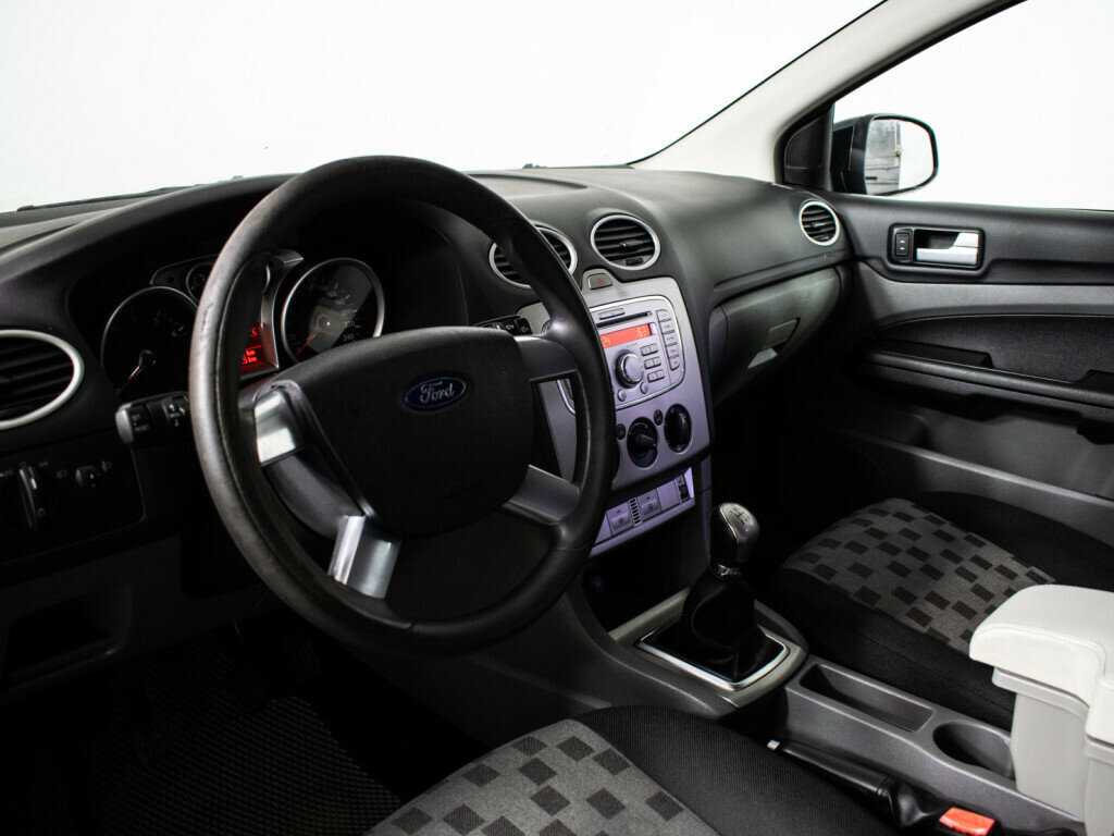 Купить Ford Focus с пробегом. Фото: #12