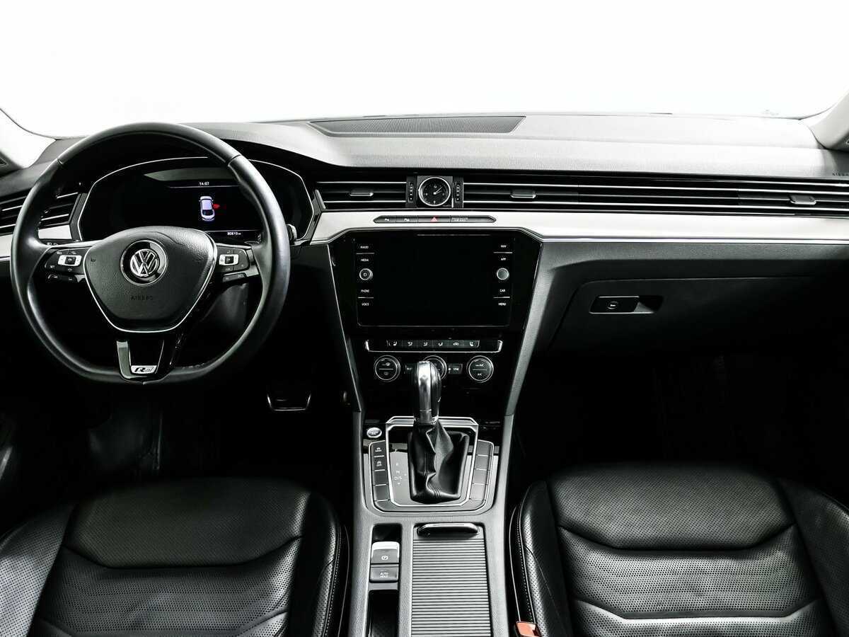 Купить Volkswagen Arteon с пробегом. Фото: #7
