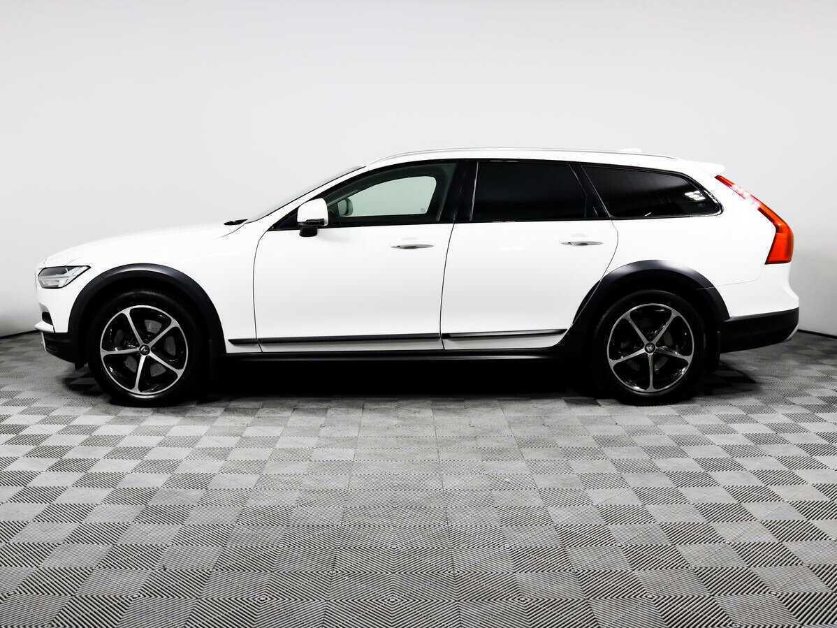 Купить Volvo V90 Cross Country с пробегом. Фото: #7