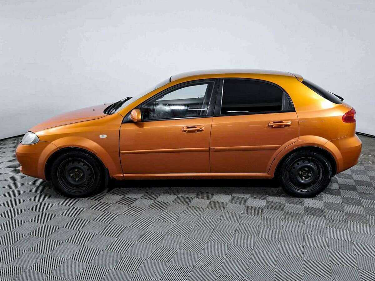 Купить Chevrolet Lacetti с пробегом. Фото: #7