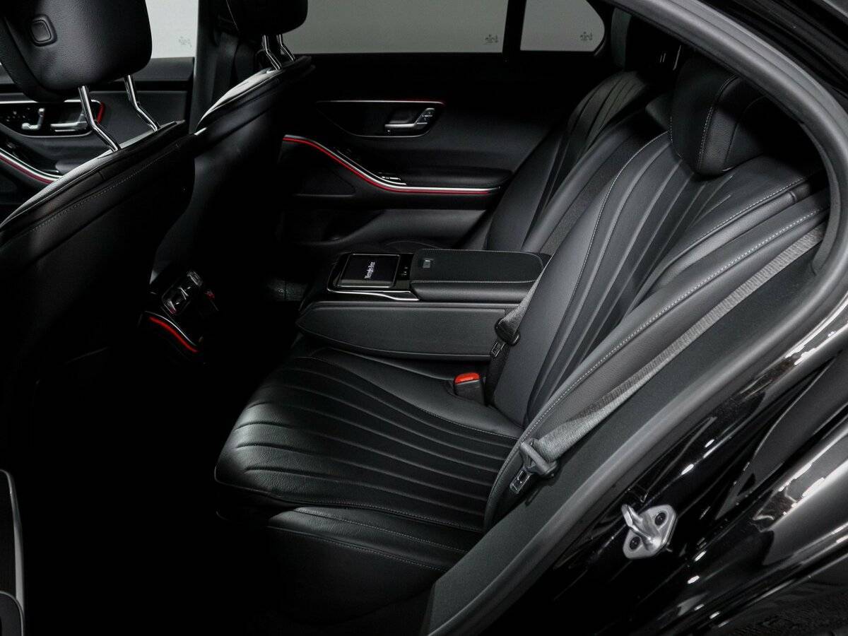 Купить Mercedes-Benz S-Класс с пробегом. Фото: #7