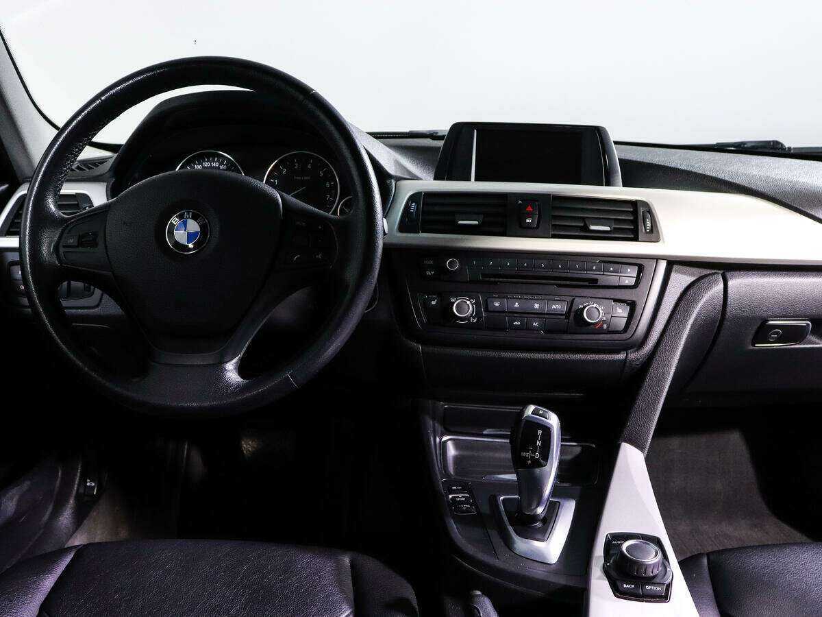Купить BMW 3 серии с пробегом. Фото: #8