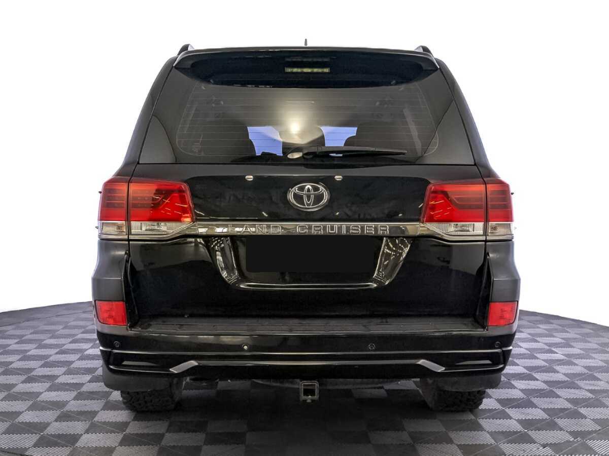 Купить Toyota Land Cruiser с пробегом. Фото: #5