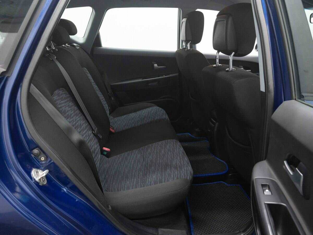 Купить Kia Ceed с пробегом. Фото: #8