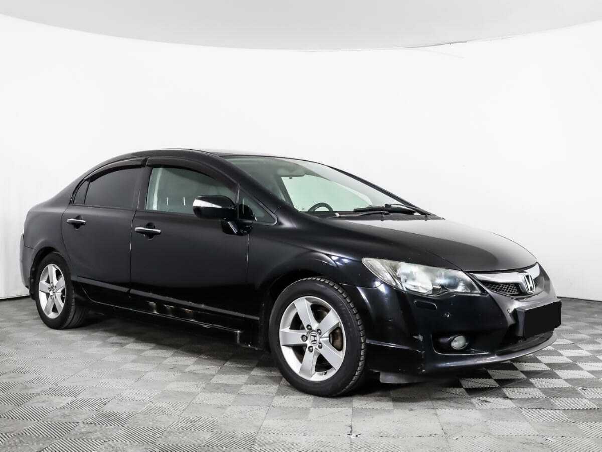 Купить Honda Civic с пробегом. Фото: #2