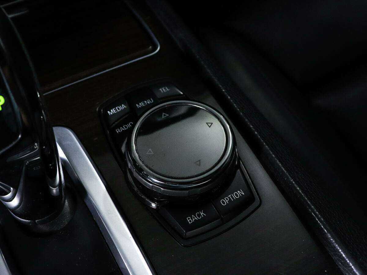 Купить BMW 7 серии с пробегом. Фото: #16