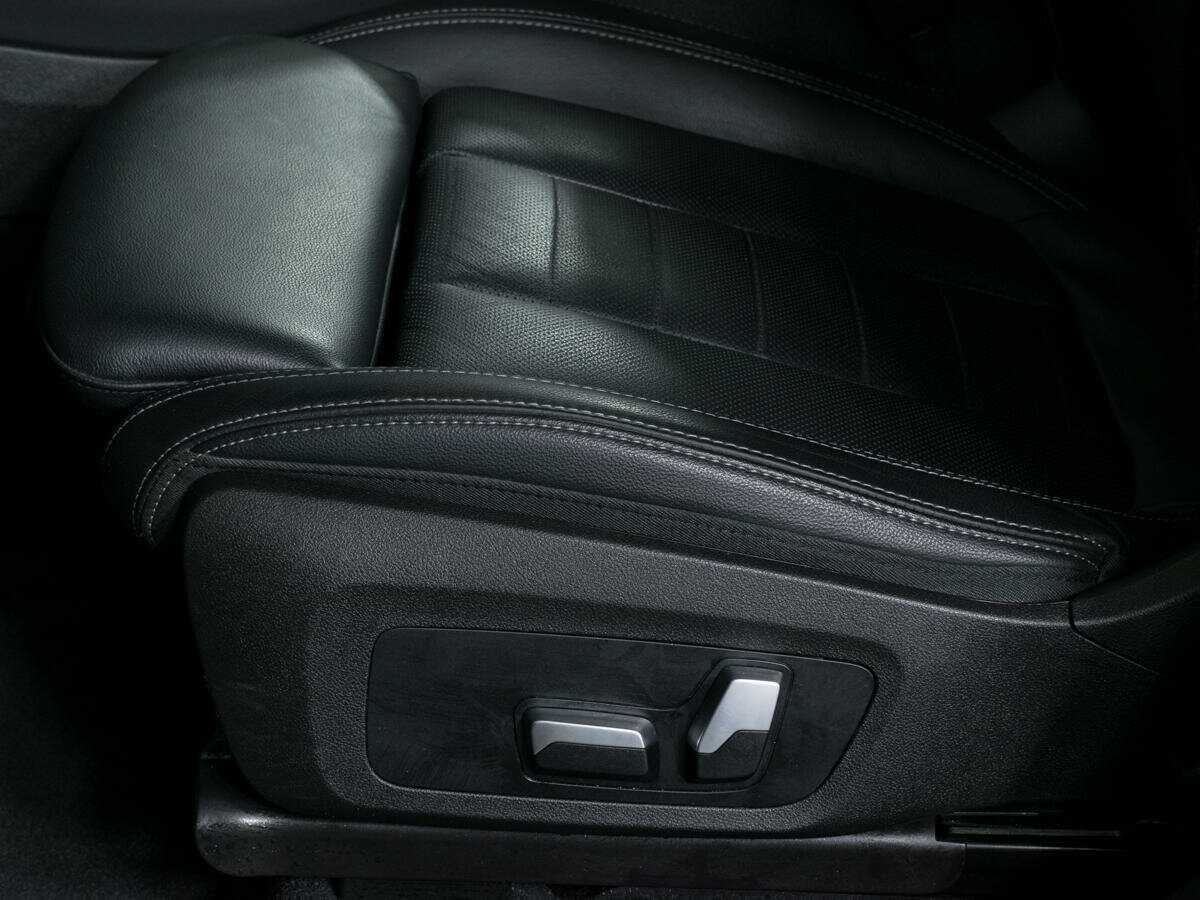 Купить BMW X4 с пробегом. Фото: #18