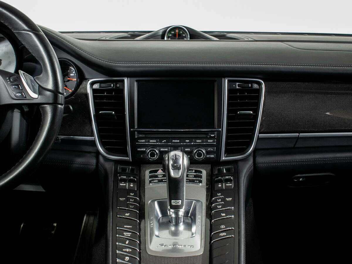 Купить Porsche Panamera с пробегом. Фото: #8