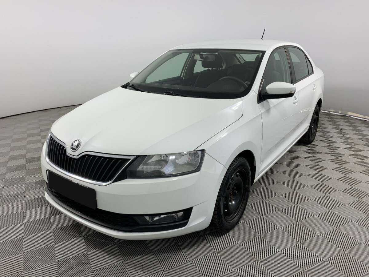 Купить Skoda Rapid с пробегом. Фото: #0