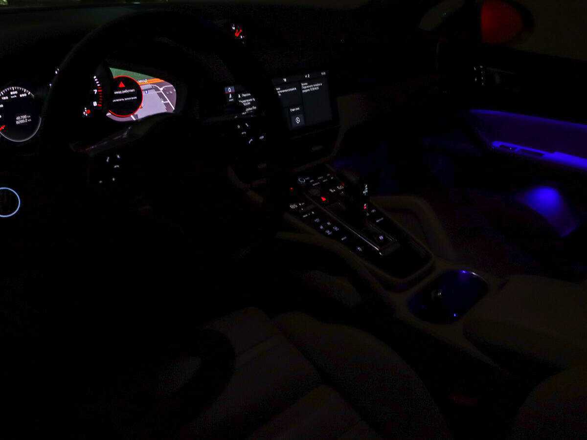 Купить Porsche Cayenne с пробегом. Фото: #13