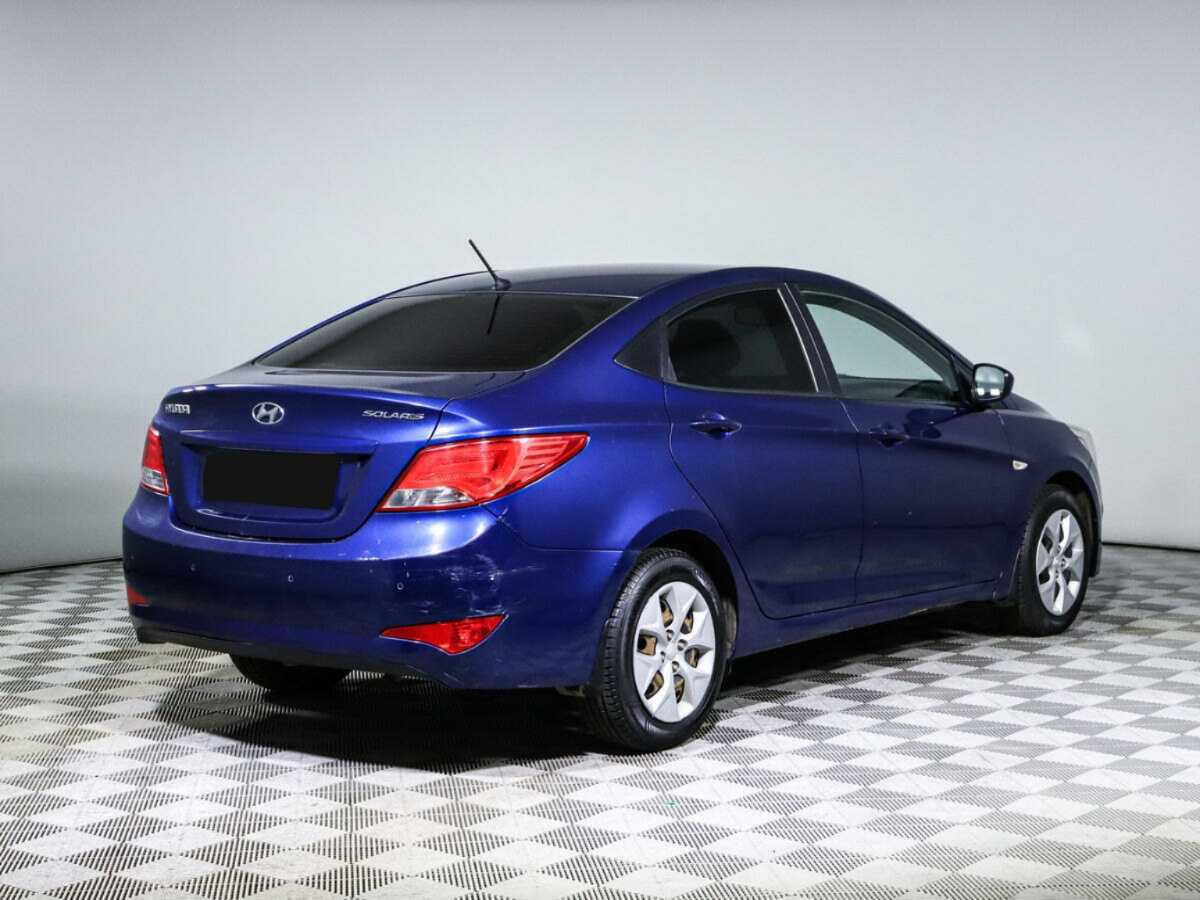 Купить Hyundai Solaris с пробегом. Фото: #4