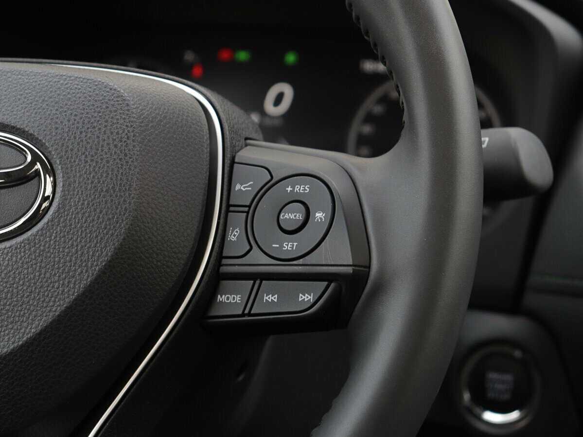 Купить Toyota RAV4 с пробегом. Фото: #9